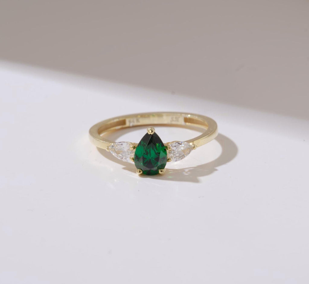 Round Cute Side Stone Gold Birthstone Ring