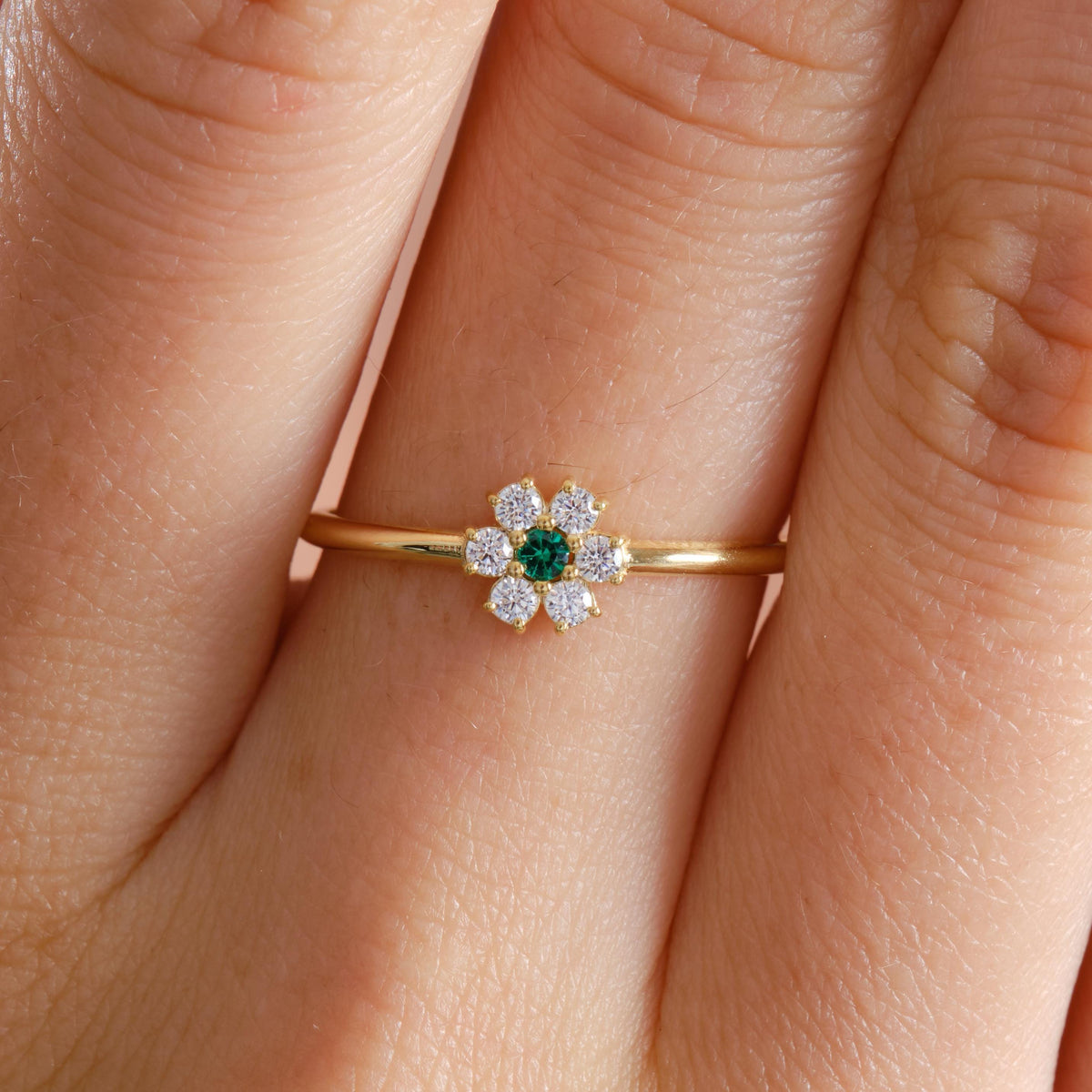 Daisy Gold Flower Birthstone Ring
