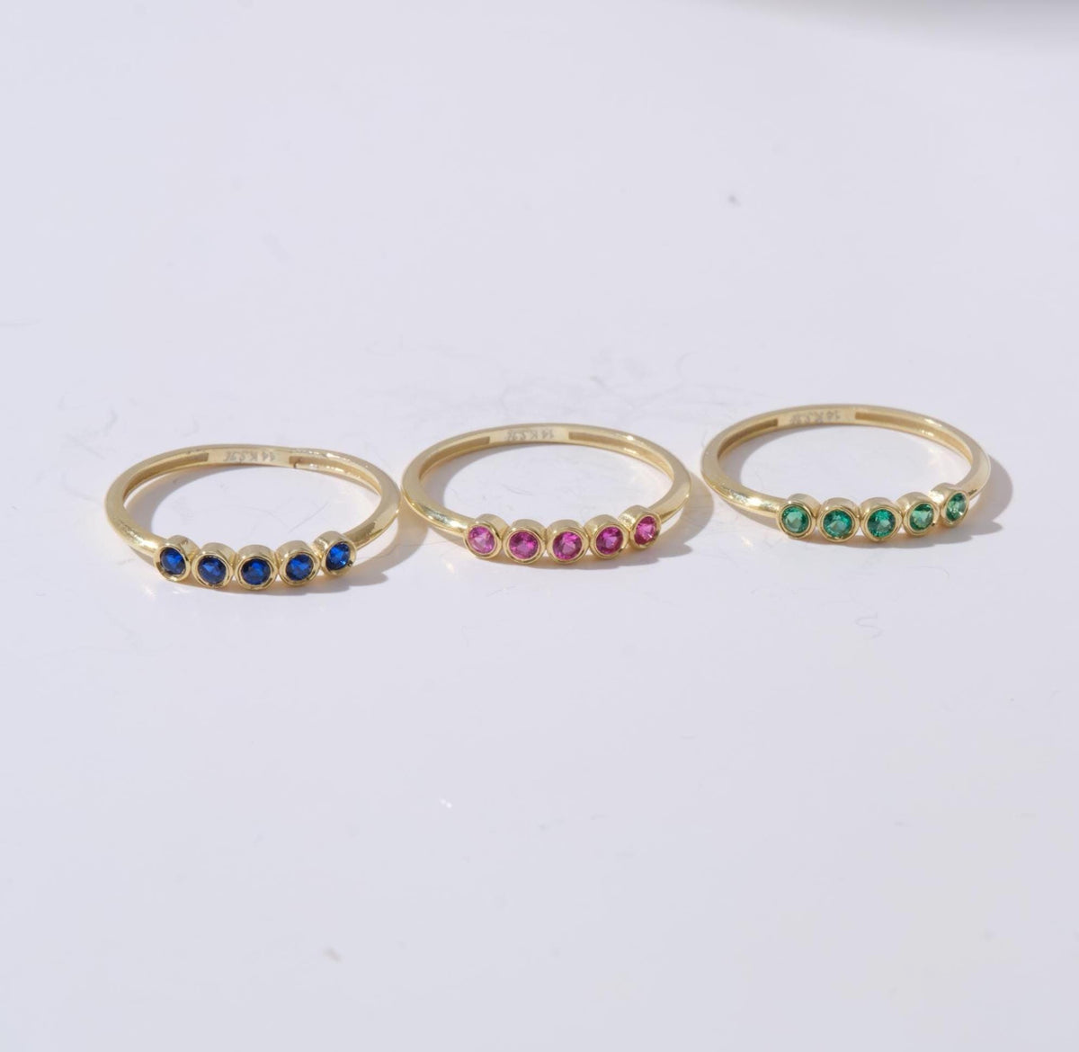 Dainty Round Cut Gold Birthstone Ring