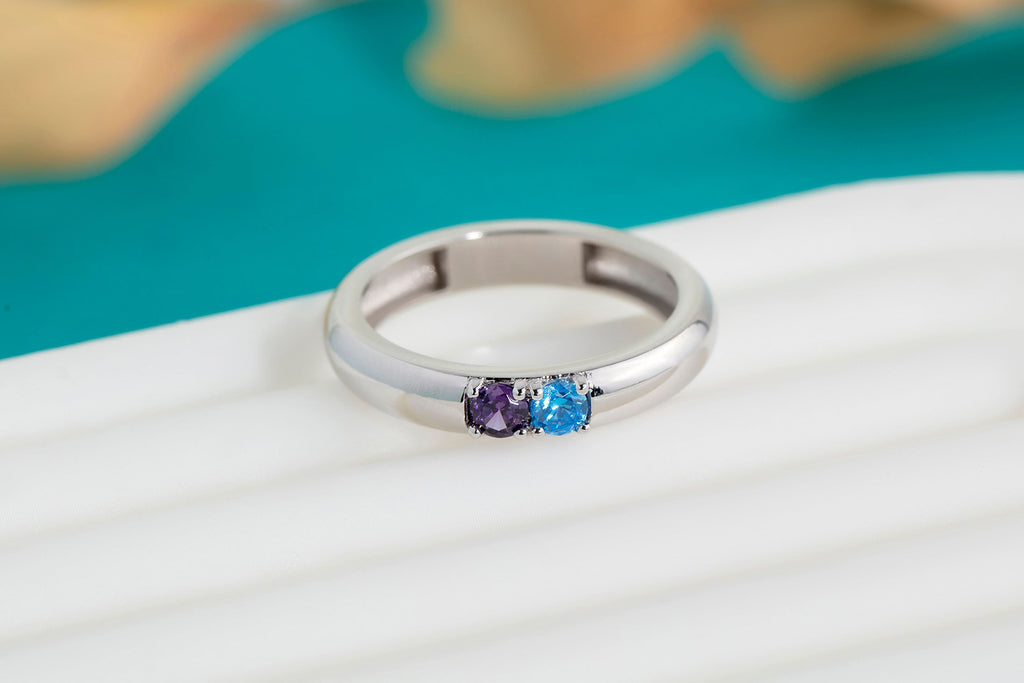 Family Gold Birthstone Ring